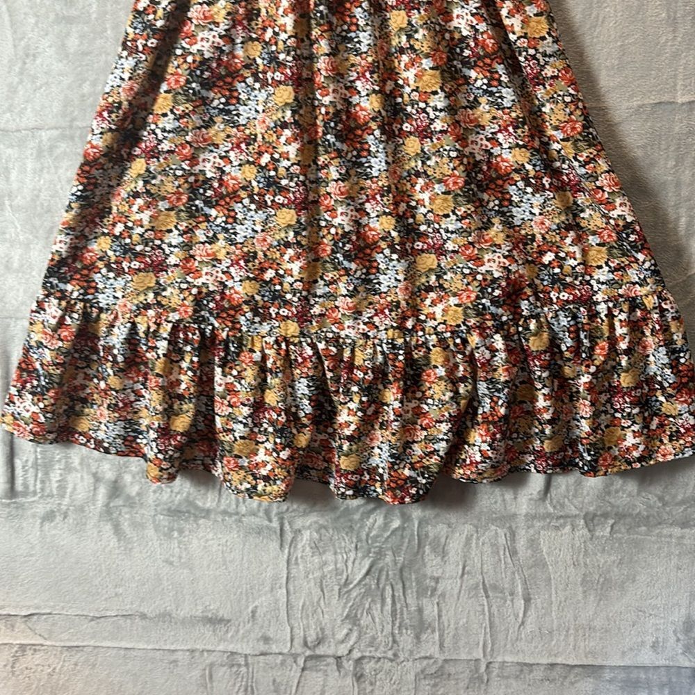 Boture Floral Peasant Dress with Short Sleeves and Ruffled Bottom Size Small - Picture 4 of 8